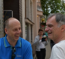 0F7CEF5B-5686-4255-B099-FA4DD7D32172.